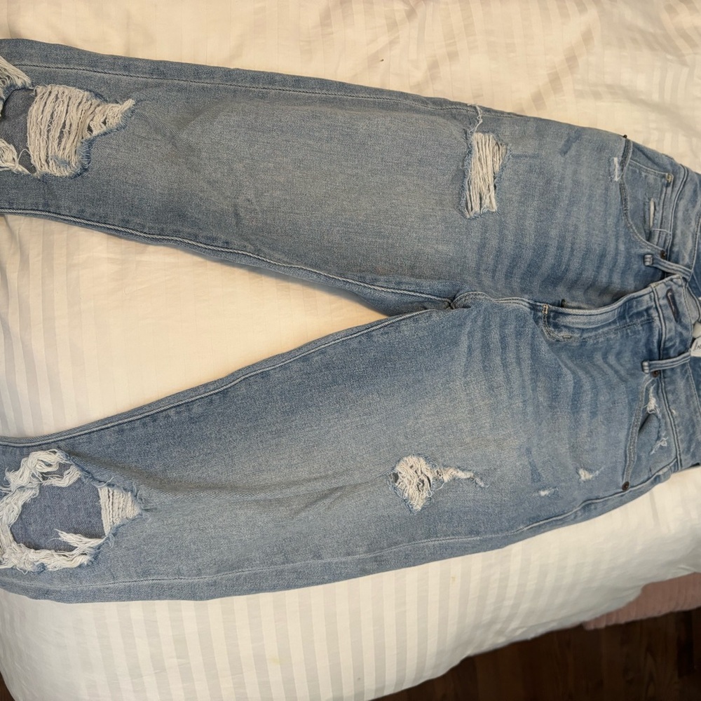 Abercrombie & Fitch High Rise Jeans